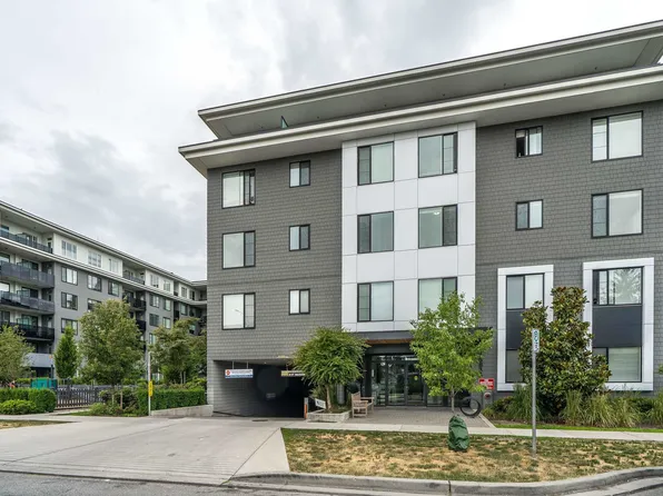 15835 85th Ave #405, Surrey, BC V4N 6W6