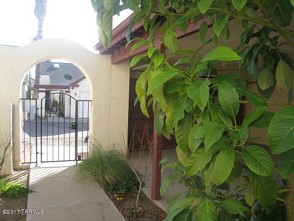 2nd image of 2942 W Talara Ln