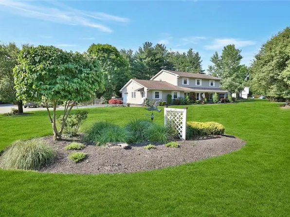 2 Anton Court, New City, NY 10956