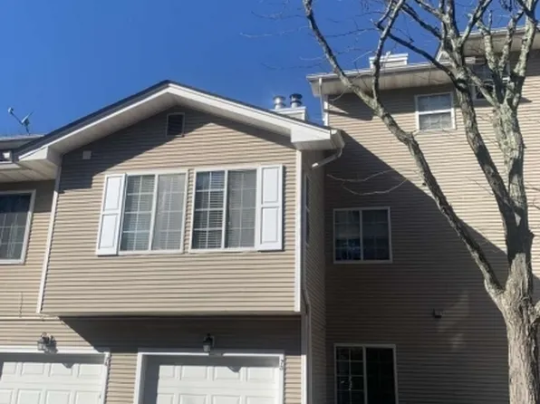 73 Bentley Ct, Bedminster Twp., NJ 07921