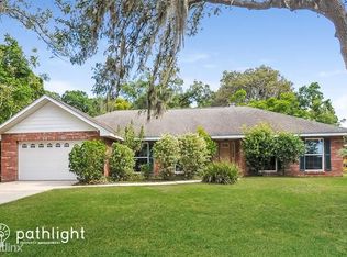 2418 Stonehill Ave, Valrico, FL 33594