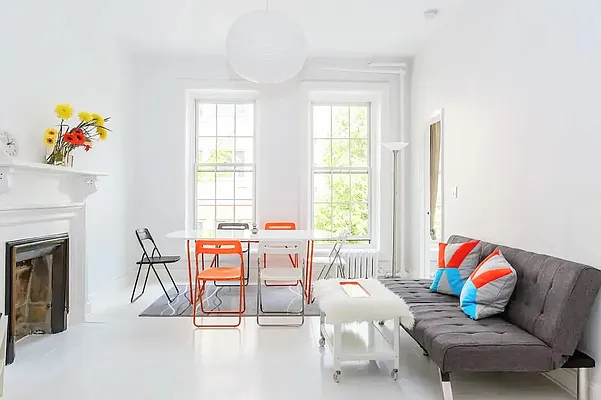 Rented by Isen & Company : Real Estate Advisors | media 11