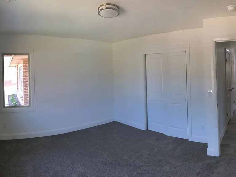1035 Red Bud Cir — Photo 15