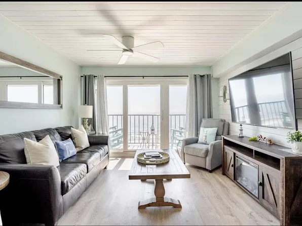 7310 Seawall Blvd APT 806, Galveston, TX 77551