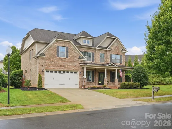 315 Golden View Dr, Waxhaw, NC 28173