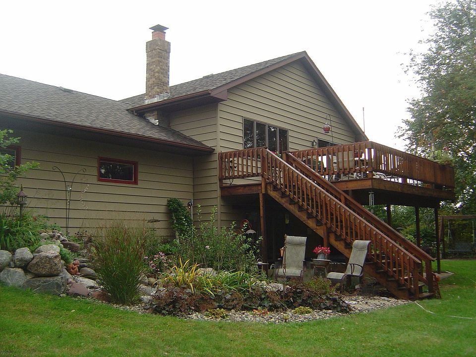 2nd image of 588 Spurline Cir