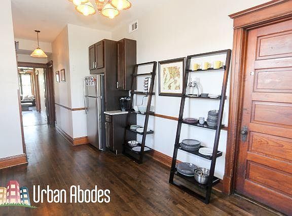 4th image of 2523 N California Ave #Ua3