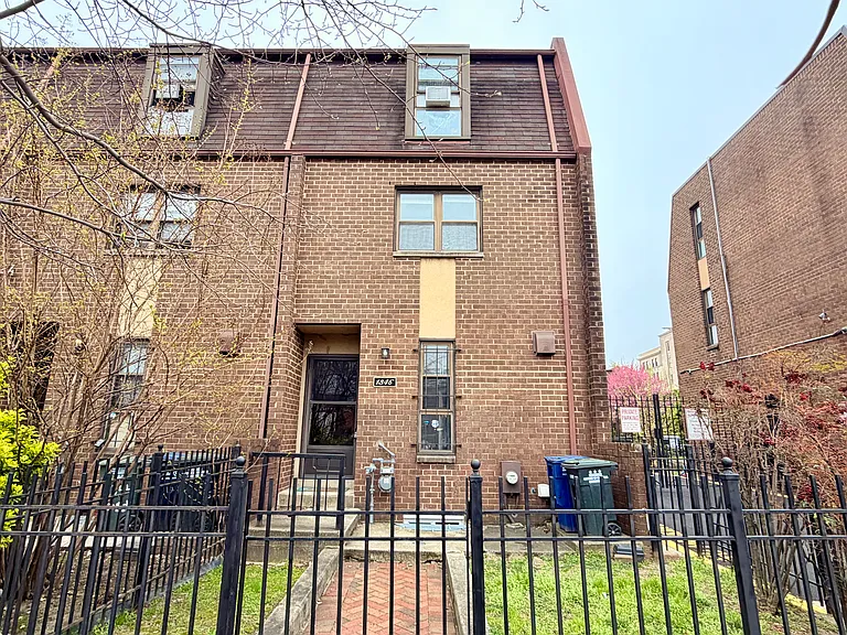 1346 S St NW — Photo 1