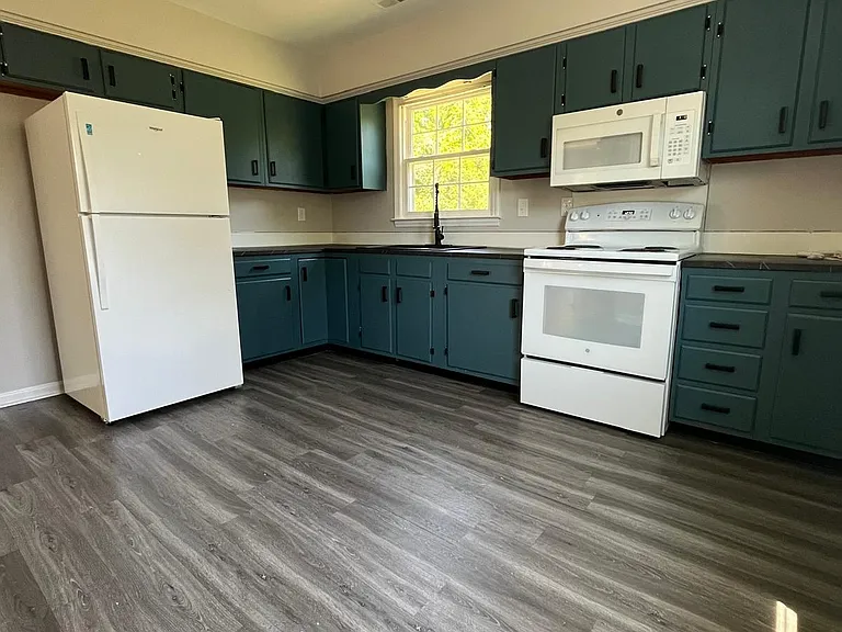 3510 Cypress Pond Dr — Photo 6