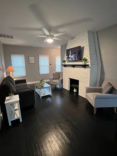 1213 Jordan Ave #1213 Photo 1