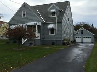 271 Market St, Amsterdam, NY 12010