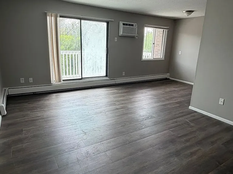 1053 County Road D E — Photo 18