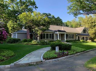 115 Arlington Rd, Brookline, MA 02467
