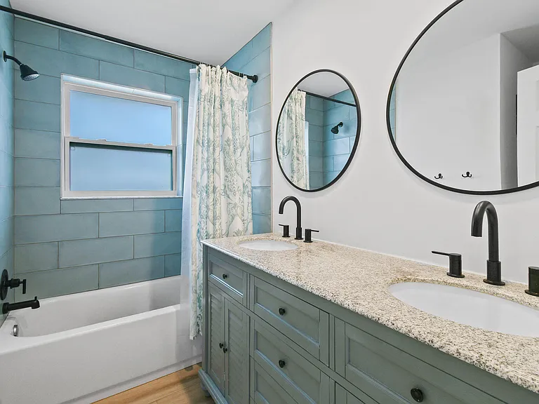 8110 W Lake Dr — Photo 21