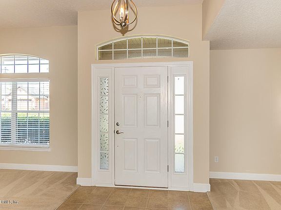 4th image of 6657 Chester Park Cir