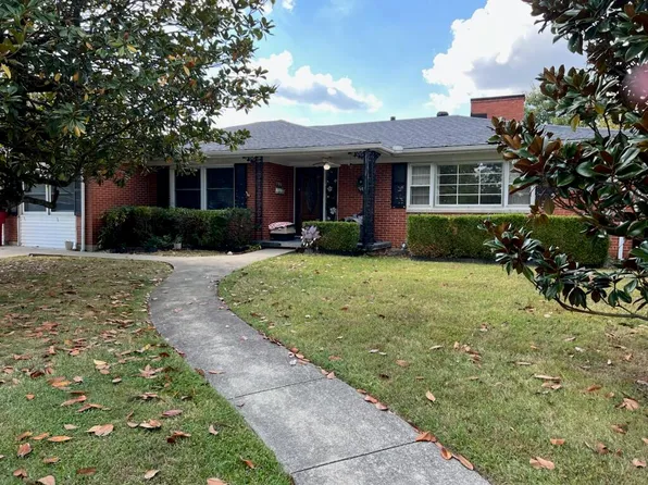 106 Chestnut Ct, Berea, KY 40403
