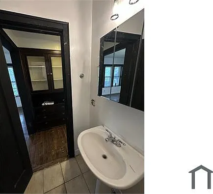 7840 S Phillips Ave #1 — Photo 11