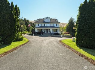 5397 Hughes Rd, Cashmere, WA 98815