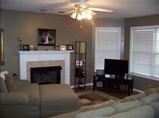 1000 Webb Rd, Clarksville, TN 37040