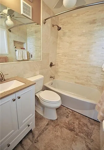4501 NE 21st Ave #402 — Photo 12