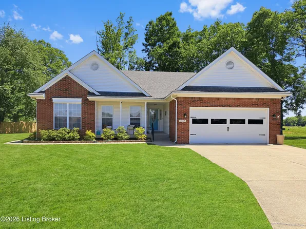 3817 Stone River Ct, Louisville, KY 40299