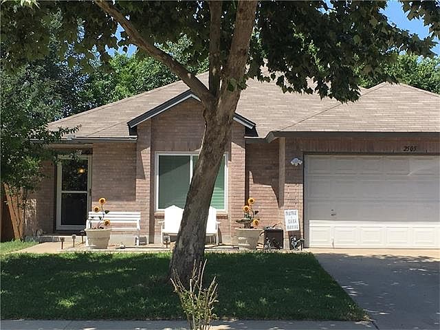 1st image of 2505 Byfield Dr