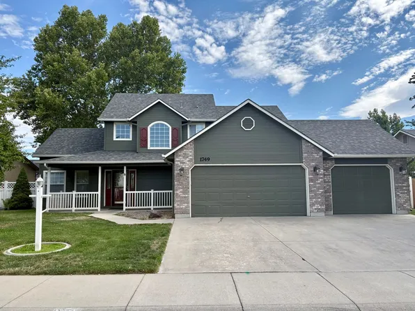 1749 W Greenhead Dr, Meridian, ID 83642