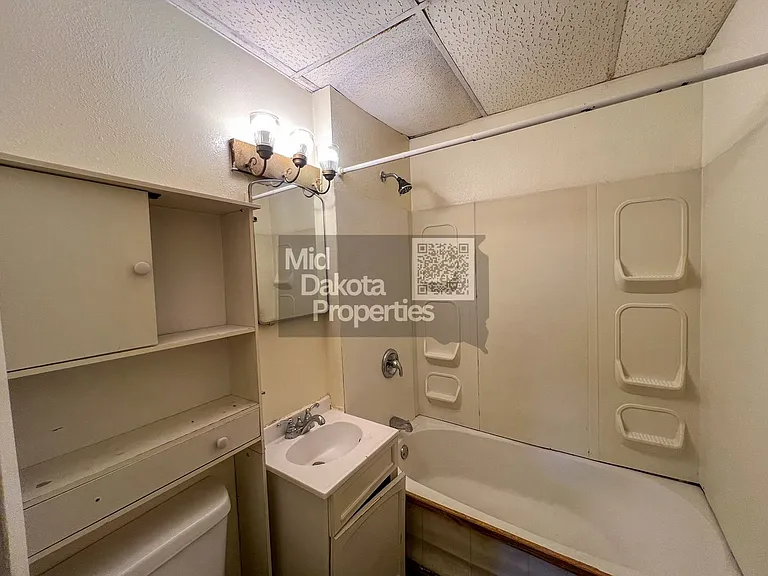 408 S Duff St — Photo 9