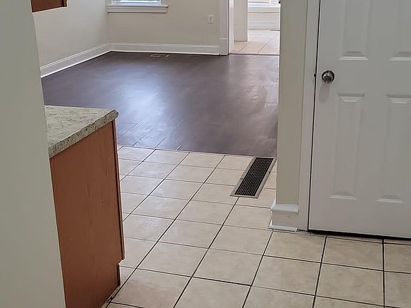 2nd image of 1435 W Chew Ave #1A