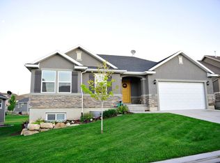 1497 S Lake View Terrace Rd, Saratoga Springs, UT 84045