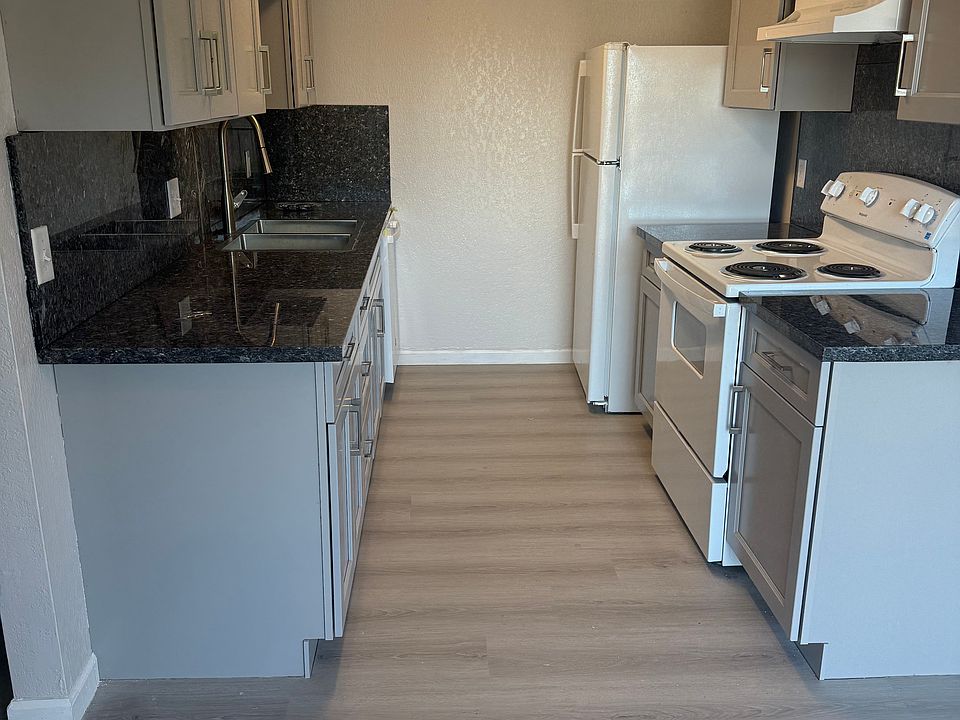1st image of 2521 Plantation Pl