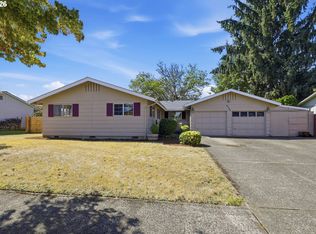 4700 Thunderbird St, Eugene, OR 97404