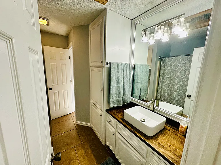 110 Willow Branch Dr #D — Photo 6