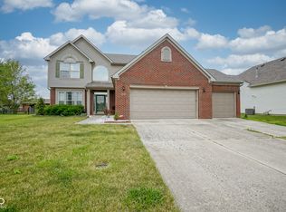 2432 Cole Wood Ct, Indianapolis, IN 46239