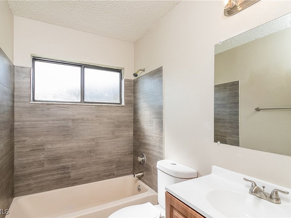 1st image of 2802 31st St W #2802