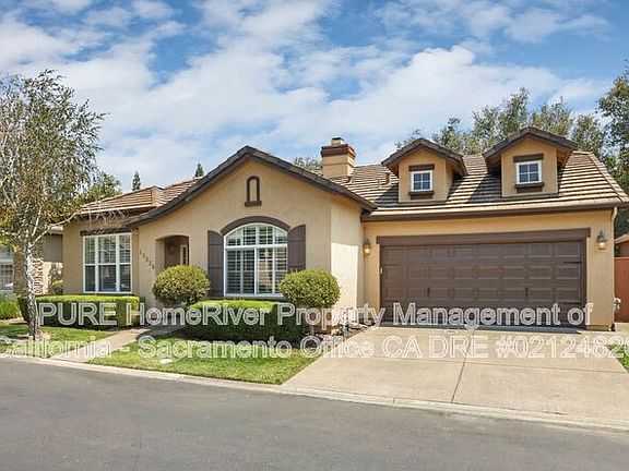 2nd image of 12020 Gold Pointe Ln