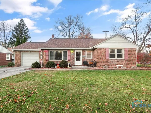 904 Lambert Dr, Bowling Green, OH 43402