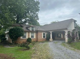 201 Blythe Ferry Rd NE, Cleveland, TN 37312