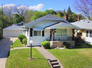 925 E Wellington Ave, Flint, MI 48503