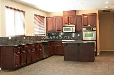 2nd image of 933 Cypress Gold Ct