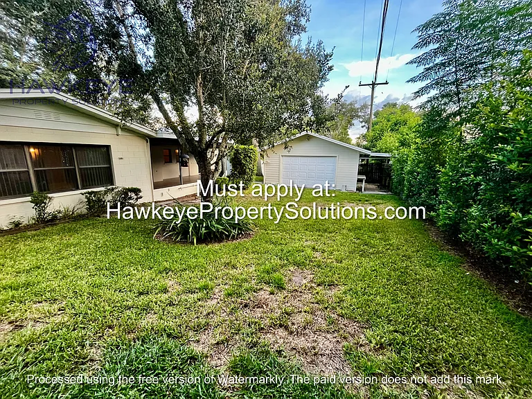 3205 Carleton Cir W — Photo 33