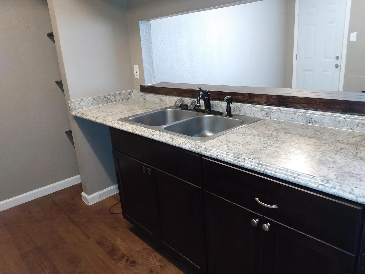 7227 Chasewood Dr — Photo 2