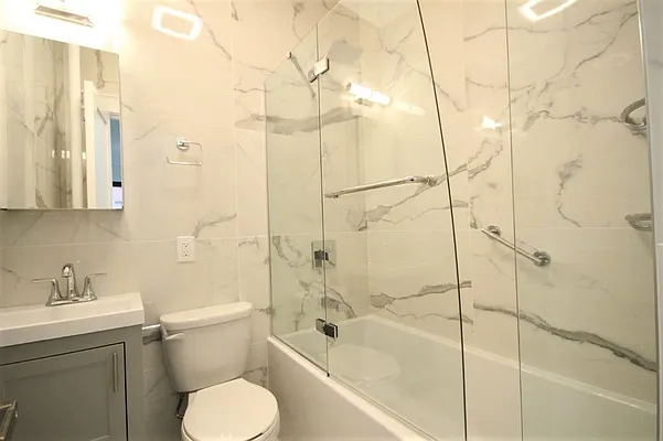 Rented by Dynamik Realty | media 31