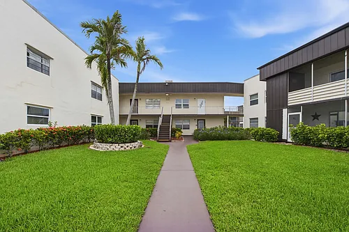 441 Burgundy Ave #441-J Photo 1