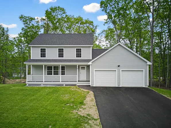 1 Blaisdell Court, Raymond, NH 03077