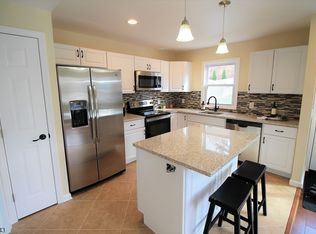 446 Rutherford Ave, Franklin, NJ 07416