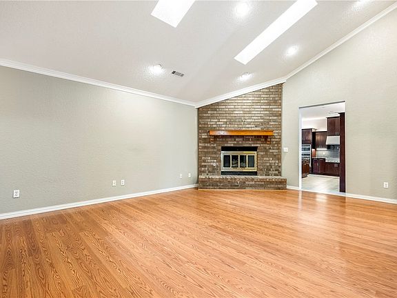 5th image of 1308 Blue Quail Dr