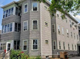 15 Sigel St, Worcester, MA 01610