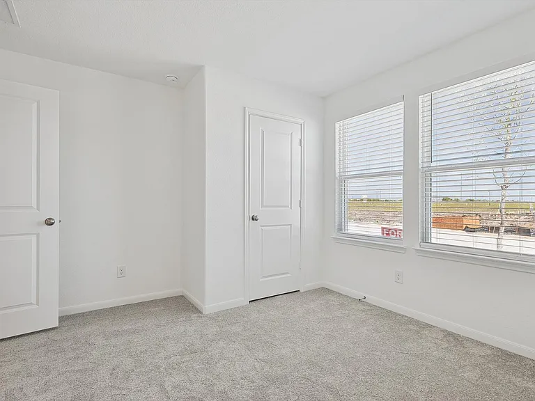 1725 Arroyo Rd — Photo 5