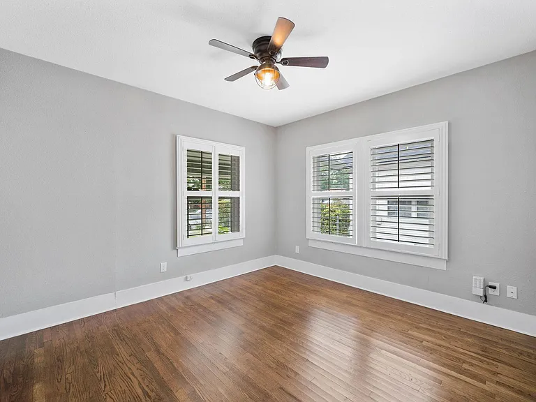 206 W High Ave — Photo 22